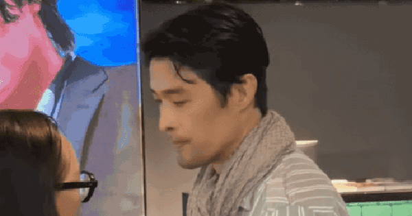 Johnny Trí Nguyễn lộ diện giữa ồn ào chia tay bạn gái 10 năm, visual khác lạ khiến cả cõi mạng quá sốc