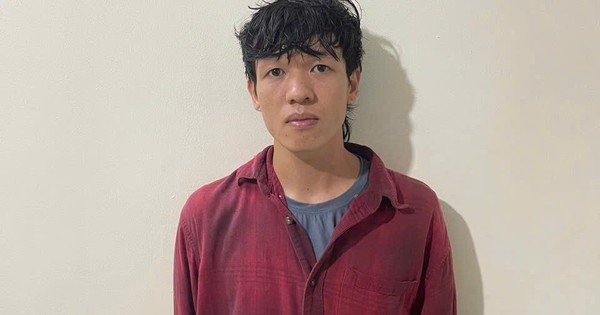 Nhân viên cửa hàng thú cưng bị Công an TP HCM truy nã đã ra đầu thú