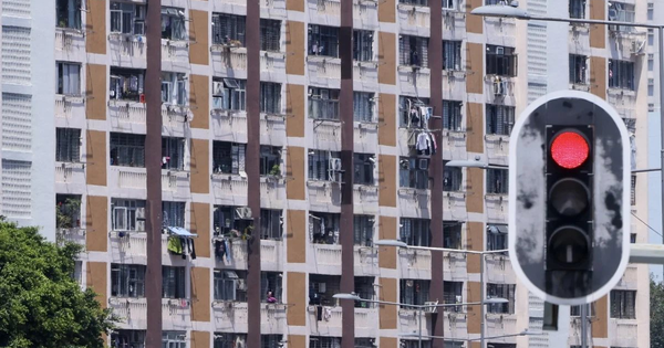 Thủ đoạn lừa đảo kỳ lạ: Hàng xóm gọi điện phàn nàn về tiếng ồn, rò nước, một thời gian sau bỗng mất tiền trong tài khoản