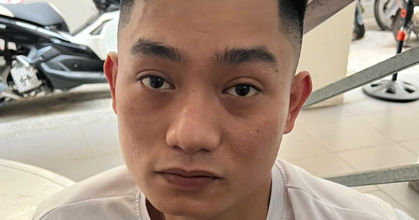 Chặn xe máy, bắt Nguyễn Quang Quy