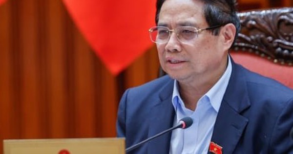 Thủ tướng yêu cầu nghiên cứu đề xuất đường sắt tốc độ cao của Vinspeed