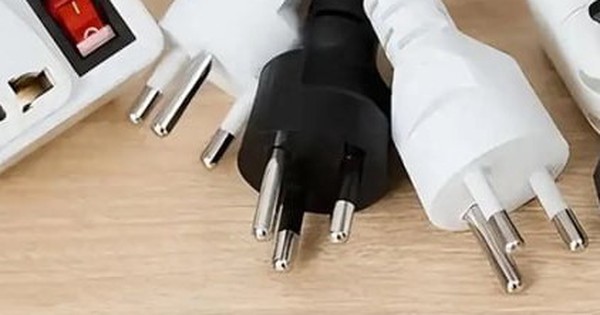 5 thiết bị cần rút phích cắm khi không sử dụng kẻo tiền điện tăng vọt