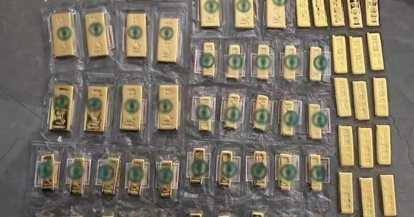 Tịch thu 38 kg vàng, trị giá 53 tỷ đồng trong căn nhà của cặp vợ chồng chuyên bán hàng livestream