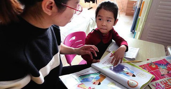 Bài toán tiểu học "6 : 6 : 6 : 6 = ?" gây bão: Phụ huynh và cô giáo tranh cãi nảy lửa, kết quả bằng 1 hóa ra sai bét!