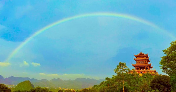 Cầu vồng xuất hiện ở chùa Tam Chúc, nơi đang tôn trí xá lợi Phật