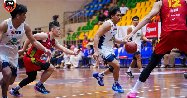 VBA STAR X và MSB mang âm nhạc hòa cùng bóng rổ