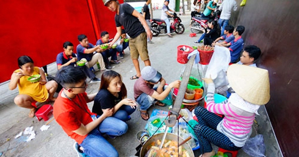 Đề xuất phạt 5-7 triệu đồng nếu tiếp xúc thực phẩm không cắt ngắn móng tay, đeo đồng hồ, vòng, lắc