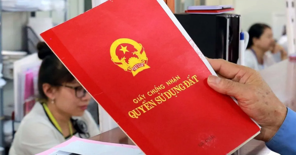 Tạm dừng kiểm kê đất đai, đề xuất giao quyền cấp sổ đỏ về xã