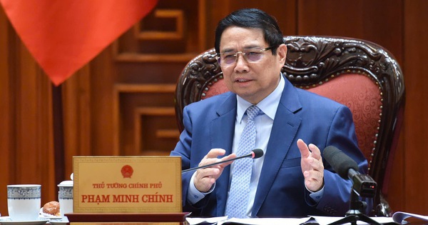 Thủ tướng yêu cầu 100% thủ tục hành chính liên quan đến doanh nghiệp được thực hiện trực tuyến