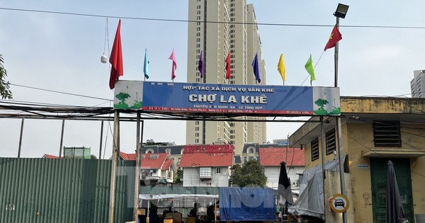 Chủ tịch Hà Nội phê bình Chủ tịch UBND quận Hà Đông do chậm trễ xử lý khu chợ trái phép