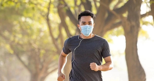 Dịch Covid-19 trở lại, mỗi ngày dành 30 phút cho 5 bài tập tăng đề kháng để tự trang bị "lá chắn sức khỏe"