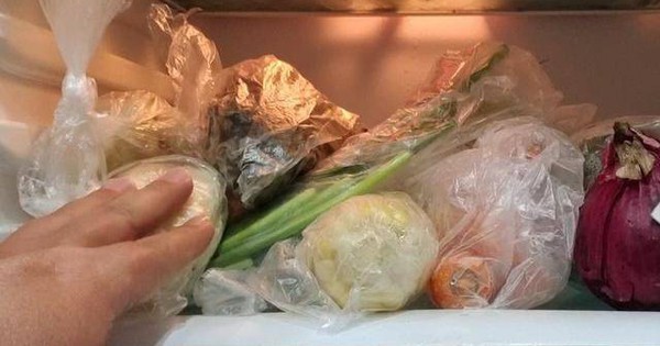Để túi ni lông trong tủ lạnh gây ung thư? Nghe xong sự thật, nhiều người chạy đi làm ngay 1 việc