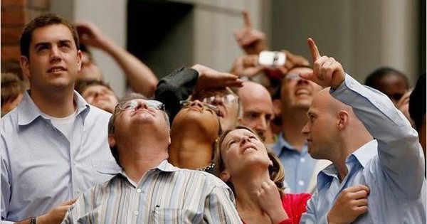 Vượt qua cú sốc thuế quan, chứng khoán Việt Nam “nhấn ga” tăng gần 250 điểm, lên cao nhất trong vòng 3 năm