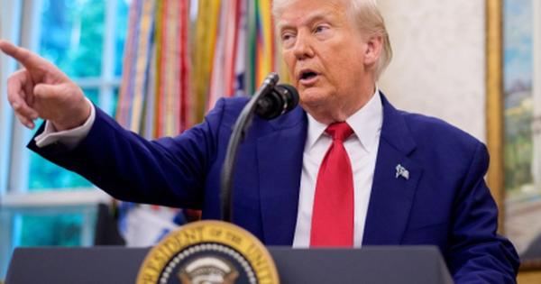 Ông Trump cấm bán phần mềm thiết kế chip cho Trung Quốc