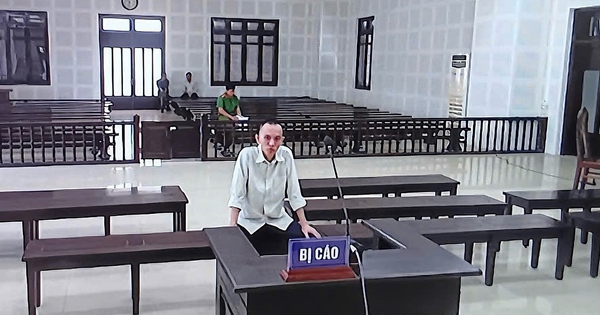 Dùng danh xưng luật sư "giăng bẫy" giấc mơ đổi đời