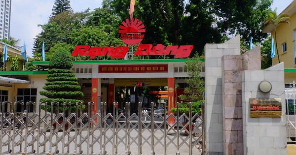 Công ty hàng tiêu dùng Việt Nam hơn 60 năm tuổi kêu khoc về 'cơn đại hồng thủy' hàng Trung Quốc