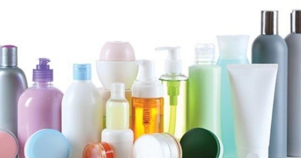 Loạt công ty rút phiếu công bố, gần 300 mỹ phẩm 'biến mất' khỏi thị trường