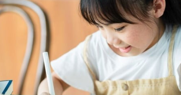 Những bài tập hè độc lạ khiến học sinh 'làm cả cuộc đời cũng không xong'
