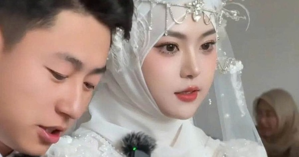 Đám cưới dậy sóng xứ tỷ dân: Cô dâu đẹp đến mức bị nghi là AI, chú rể phải khóa MXH vì một lý do
