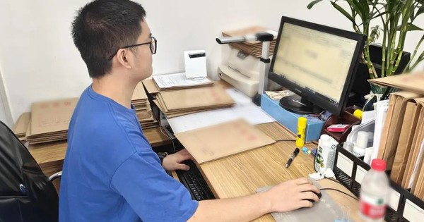 Nam kế toán chuyển khoản 3,8 tỷ đồng theo lời dặn của sếp lại bị công ty khởi kiện, tòa tuyên bố: 1 bên phải bồi thường 250 triệu đồng