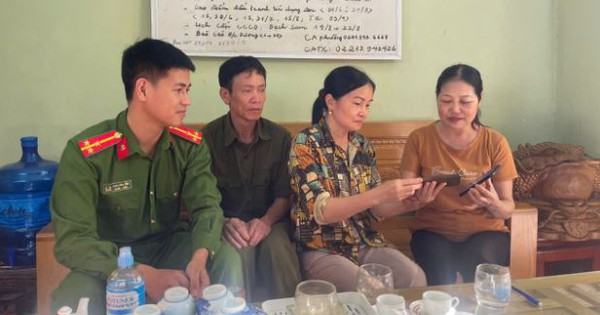 Vay ngân hàng online 500 triệu đồng, người phụ nữ 56 tuổi thao tác sai, chuyển khoản nhầm toàn bộ tiền cho tài khoản Techcombank trùng tên với con gái