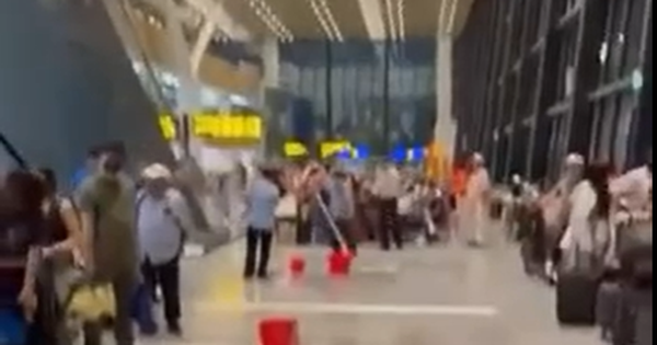 Yêu cầu ACV xử lý dứt điểm tình trạng Nhà ga T3 mới khánh thành đã bị dột