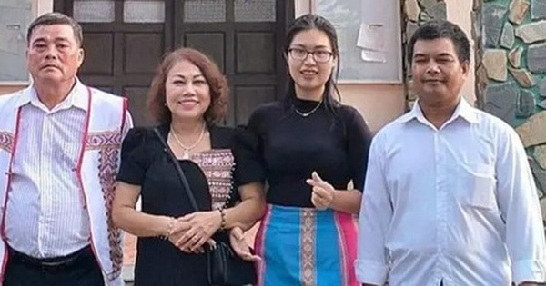 Một giám đốc người Nhật xin lỗi Siu Black: "Tôi xin lỗi vì đã coi thường cô"