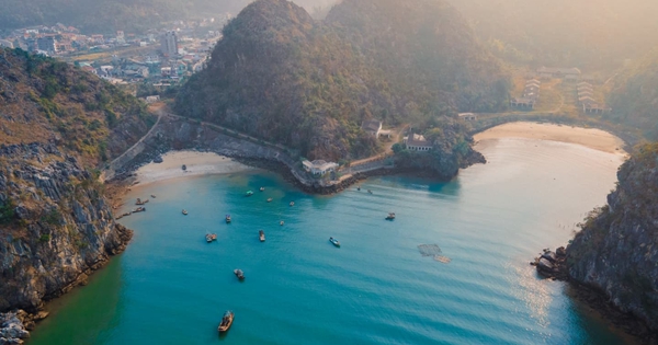 Bãi biển ở Cát Bà được mệnh danh là "thiên đường bí mật", nhiều người bất ngờ vì chưa từng nghe tên