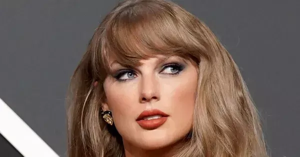Taylor Swift cầu cứu