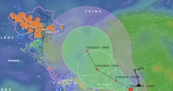 Áp thấp nhiệt đới mạnh lên thành bão vào ngày mai, điều đặc biệt lưu ý
