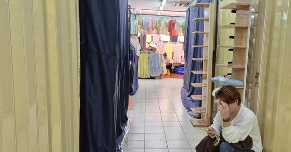 Đóng cửa né kiểm tra, báo động "vùng xám" chợ truyền thống