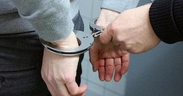 Bắt một Chủ tịch và Tổng Giám đốc