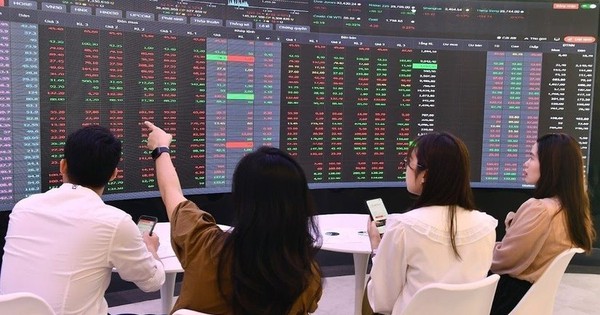 Cổ phiếu VCS 'Thả Sóng' Cổ Tức 20%: Lịch Trọng Đô & Thông Tin Nhà Đầu Tư Cần Biết