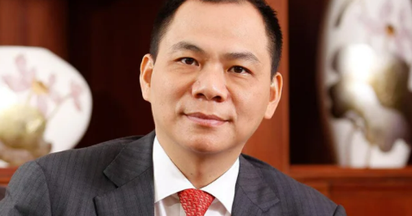 Chủ tịch Phạm Nhật Vượng mang gần 120 triệu cổ phiếu VIC góp thêm vốn vào 2 doanh nghiệp