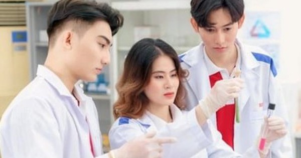 Học phí dự kiến Đại học Dược Hà Nội tăng cao nhất 150 triệu đồng/năm