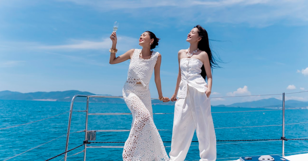 1 nhà mốt từ Pháp bất ngờ cho ra mắt BST Chính Hạ giữa biển xanh, cát trắng, gió lộng Nha Trang