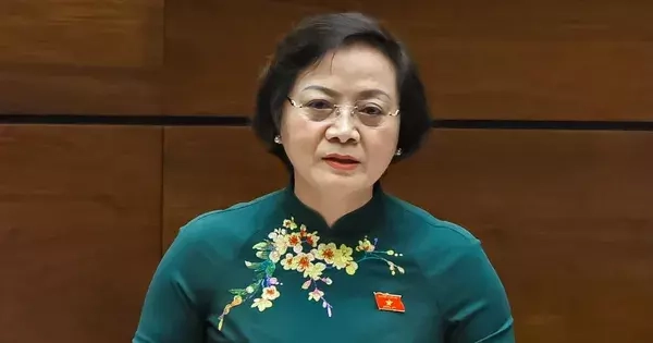 Bộ trưởng Nội vụ trải lòng trước ‘thời khắc lịch sử, thiêng liêng'