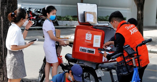 Shopee tung "đòn nặng ký" trong cuộc đua thương mại điện tử: Freeship TẤT CẢ đơn hàng từ 1/7