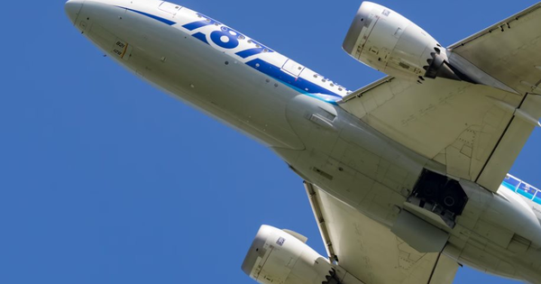 Vụ rơi máy bay Ấn Độ: Boeing mất 8,1 tỷ USD trong 24 giờ khi biểu tượng an toàn gặp sự cố về chất lượng, vừa mới dần hồi phục lại xảy ra tai nạn
