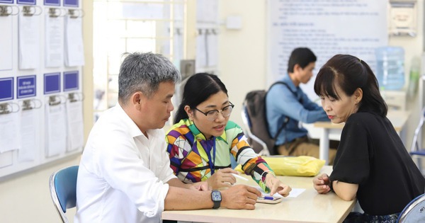 Sau sáp nhập, UBND cấp xã chính thức có các phòng chuyên môn nào?