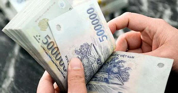 Chỉ nhận tiền mặt: Hồi chuông cảnh báo từ chợ tới phố