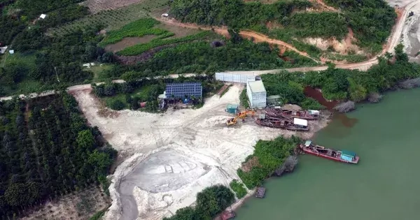 Vì sao có tiền chưa chắc mua được cát ở Tây Nguyên?