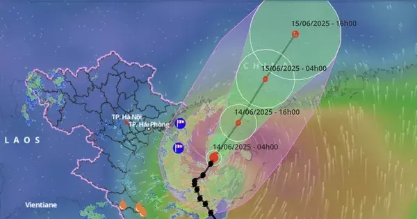 Bão đổi hướng trên vịnh Bắc Bộ, bắt đầu suy yếu