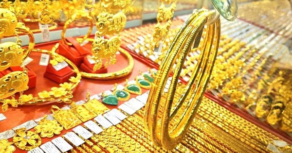 Sáng 14/6: Giá vàng thế giới lập đỉnh mới, vàng nhẫn và vàng SJC trong nước tiếp đà tăng