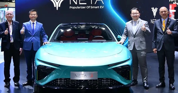 Hãng xe điện Trung Quốc đối mặt bờ vực phá sản: Từng bán 152.000 xe trong năm 2022 mà nay chỉ còn... 110 chiếc, nhân viên bủa vây đòi tiền lương