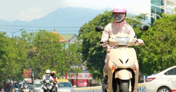 Thời tiết Bắc Bộ và Trung Bộ nắng nóng gay gắt