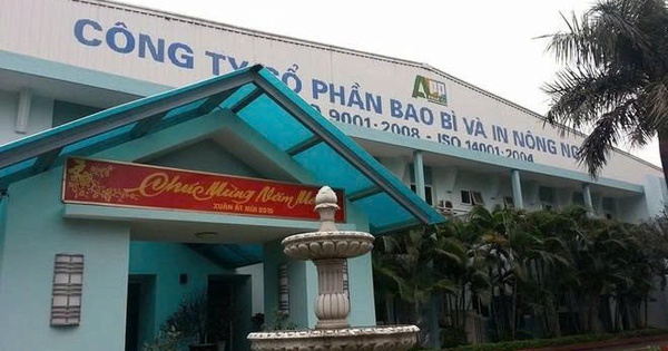 Một doanh nghiệp bị xử phạt vì bán cổ phiếu quỹ không báo cáo