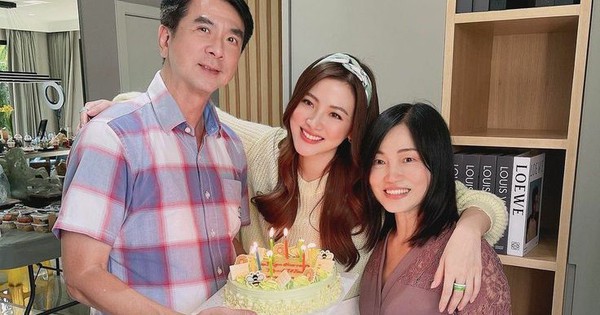 Bố tôi không dạy cách kiếm tiền, nhưng dạy tôi cách tiêu tiền để không bao giờ khổ