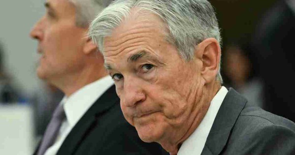 Ông Trump: "Chủ tịch Fed Powell khiến Mỹ mất 600 tỷ USD mỗi năm vì không chịu hạ lãi suất"