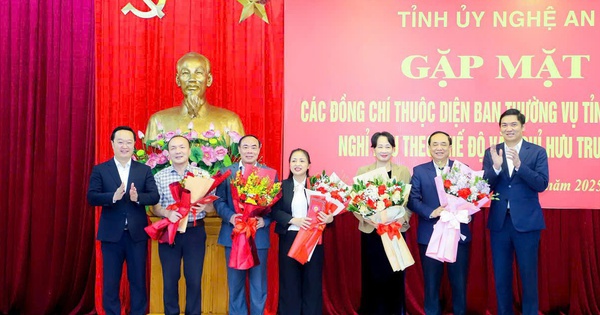Một địa phương chi hơn 3.000 tỉ đồng cho các cán bộ nghỉ hưu trước tuổi, thôi việc